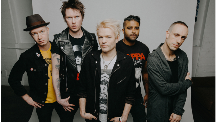Sum 41 a Simple Plan už o necelé dva týždne v Bratislave. Poznáme všetky detaily!