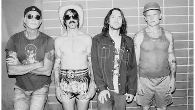Na Slovensko mieria RED HOT CHILI PEPPERS! Spúšťame registráciu na exkluzívny predpredaj.